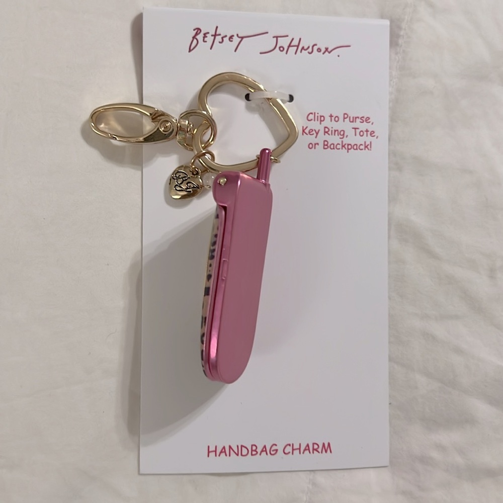 Betsey Johnson Pink Leopard Phone Charm - Picture 3 of 6